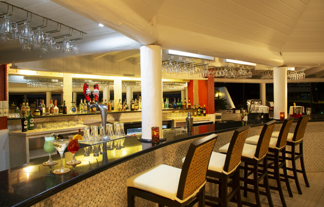 Готель The Club Barbados (Adults Only) Сент-Джеймс Екстер'єр фото